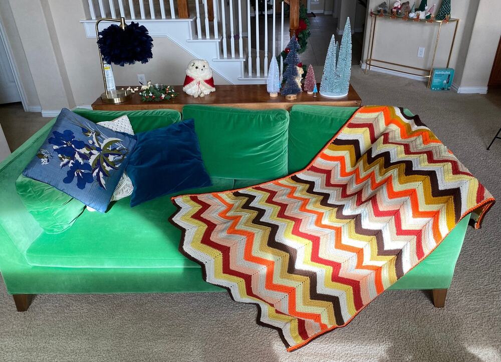 vintage 70s Orange Brown CHEVRON Zig Zag KNIT AFGHAN handmade blanket home decor